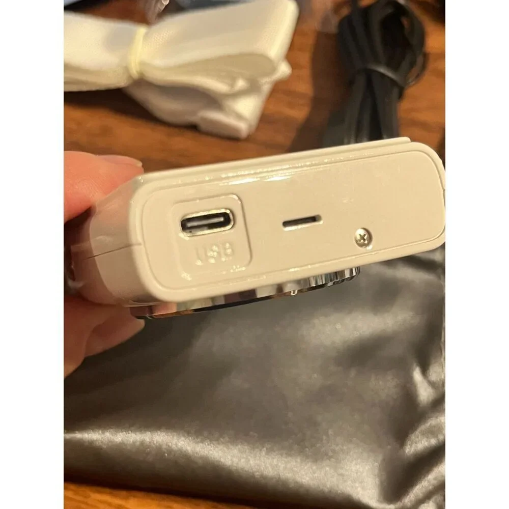 Digital Camera 4K White Photography Vlogging Influencer Travel